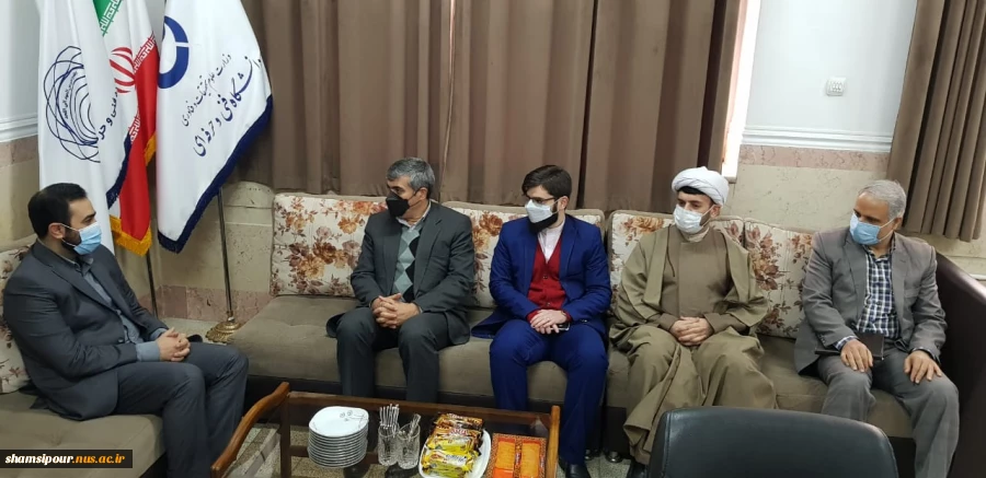 بازدید معاون امور جوانان وزارت ورزش و جوانان از دستاوردهای دانشجویان دانشکده فنی و حرفه ای شهید شمسی پور به مناسبت هفته پژوهش و روز دانشجو 2