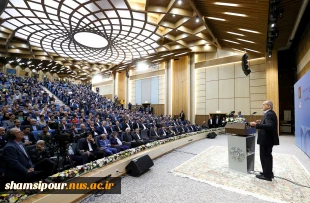 رئیس جمهور در مراسم رسمی آغاز سال تحصیلی به میزبانی دانشگاه تهران:
آنچه از استادان و دانشجویان انتظار داریم این است که برای حل مشکلات کشور به میدان بیایند 2