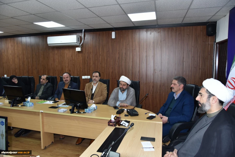 با حضور حجت‌الاسلام و المسلمین دکتر مصطفی رستمی، دکتر زمانی و اعضای هیئت رئیسه دانشگاه برگزار شد:
مراسم معارفه مسئول نهاد نمایندگی مقام معظم رهبری در دانشگاه ملی مهارت 12