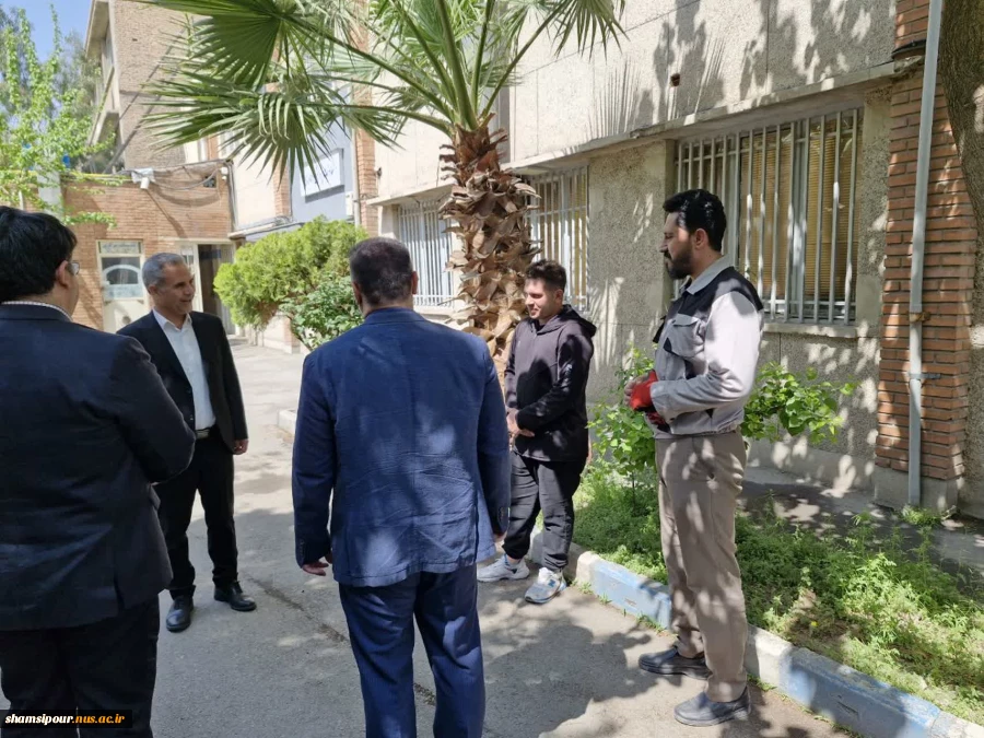 دیدار نوروزی رئیس دانشکده شهید شمسی پور با کارکنان و مدیران دانشکده   27