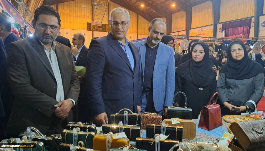 با حضور معاون توسعه اشتغال وزارت تعاون، کار و رفاه اجتماعی آغاز به کار کرد:
هشتمین بازارچه دانشجویی دانشگاه ملی مهارت در دانشکده دکتر شریعتی تهران 10