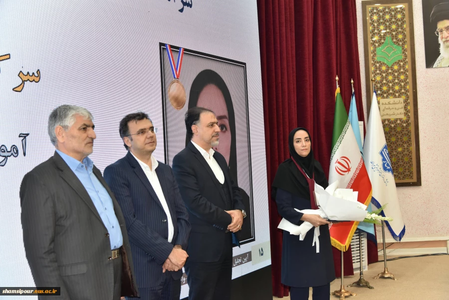 با حضور دکتر سیمایی و دکتر مهاجرانی در اجلاس رؤسای دانشکده‌ها و آموزشکده‌‌های دانشگاه ملی مهارت:
تجلیل از سرآمدان آموزشی دانشگاه ملی مهارت 14