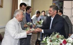 تجلیل از استادان برجسته دانشکده های پسران شهید شمسی‌پور و دختران ولیعصر(عج) به مناسبت هفته معلم 19
