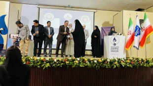 رئیس دانشگاه ملی مهارت در آیین اختتامیه جشنواره دانشگاهی رویش:
پیشرو بودن در آموزش‌های مهارتی، نیاز امروز و سرمایه فرداست 10