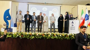 رئیس دانشگاه ملی مهارت در آیین اختتامیه جشنواره دانشگاهی رویش:
پیشرو بودن در آموزش‌های مهارتی، نیاز امروز و سرمایه فرداست 12