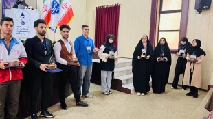 رئیس دانشگاه ملی مهارت در آیین اختتامیه جشنواره دانشگاهی رویش:
پیشرو بودن در آموزش‌های مهارتی، نیاز امروز و سرمایه فرداست 13