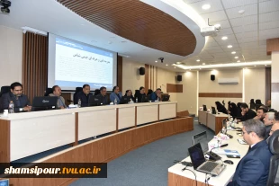 با حضور اعضای هیئت رئیسه دانشگاه و مدیران کل ستادی:
ارائه گزارش سفر ریاست دانشگاه ملی مهارت به چین 7