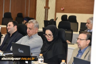 با حضور اعضای هیئت رئیسه دانشگاه و مدیران کل ستادی:
ارائه گزارش سفر ریاست دانشگاه ملی مهارت به چین 15