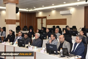 با حضور اعضای هیئت رئیسه دانشگاه و مدیران کل ستادی:
ارائه گزارش سفر ریاست دانشگاه ملی مهارت به چین 11