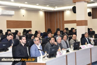 با حضور اعضای هیئت رئیسه دانشگاه و مدیران کل ستادی:
ارائه گزارش سفر ریاست دانشگاه ملی مهارت به چین 20