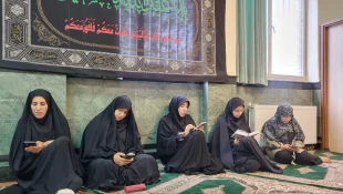 برگزاری مراسم سوگواری و زیارت عاشورا در دانشکده شهید شمسی پور 5