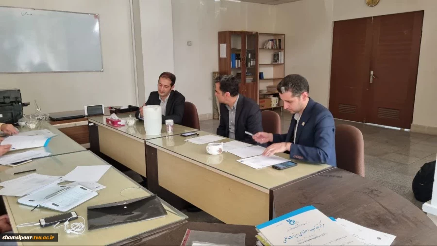 مصاحبه علمی و آزمون عملی (PE) متقاضیان جذب اعضای هیئت علمی فراخوان ۱۴۰۳ رشته مهندسی برق  به میزبانی دانشکده شهید شمسی پور 6