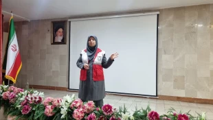 برگزاری کارگاه آموزشی ضمن خدمت توانمندسازی همکاران دانشکده شهید شمسی پور با عنوان "کمک‌های اولیه و CPR "با همکاری جمعیت هلال احمر منطقه هفت تهران  4