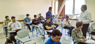 بازدید سرپرست دانشکده شهید شمسی پوراز روند برگزاری آزمون های پایان ترم نیمسال دوم سال تحصیلی 1404 5
