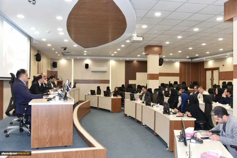 دومین نشست نمایندگان کارمندان سازمان مرکزی با حضور هیئت رئیسه دانشگاه ملی مهارت 2